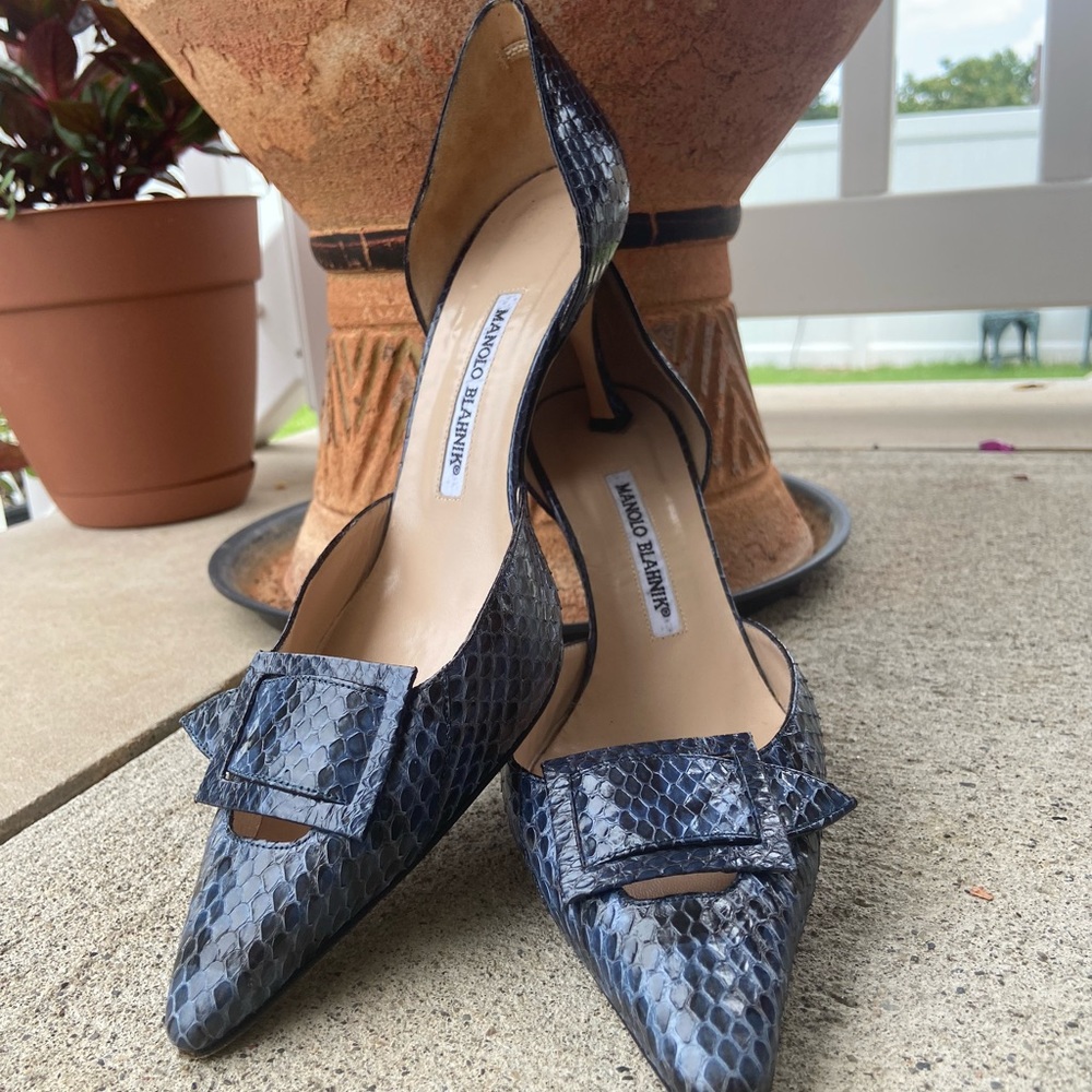 SOLD✌🏼Manolo Blahnik Snakeskin, D'Orsay Heels - Size 38.5 Blue Pumps Designer